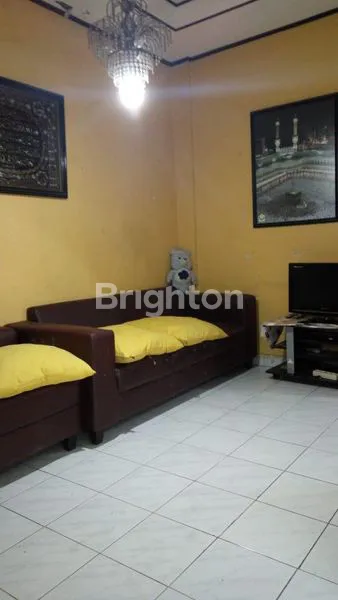 image RUMAH HOOK 2 LANTAI DIDEPOK (5)