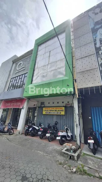 image PRESTISIUS! RUKO EKSKLUSIF DISEWAKAN DI JANTUNG BISNIS JENDERAL SUDIRMAN BALIKPAPAN (1)