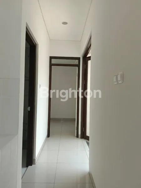 image RUMAH BAGUS  SIAP HUNI DEKAT PINTU GERBANG TOL DI SENTUL CITY (5)