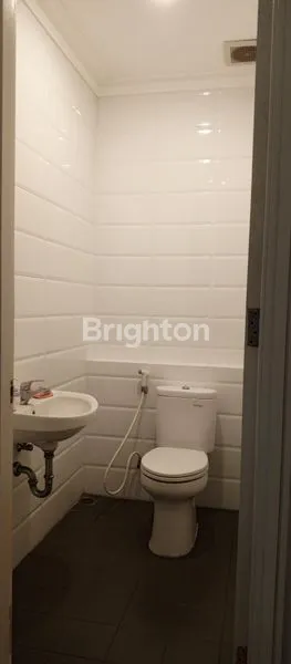 image RUMAH TINGGAL MINIMALIST  DI  ALAM SUTERA (7)