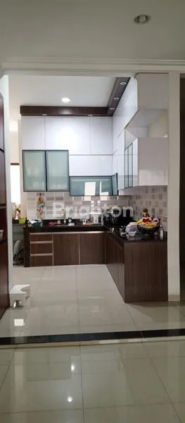 image RUMAH TINGGAL MINIMALIST  DI  ALAM SUTERA (5)