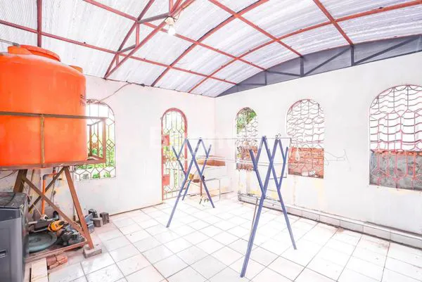 image RUMAH LUAS DAN NYAMAN DI CIMANGGIS (8)