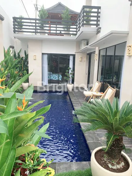 image JUAL CEPAT VILLA MEWAH SEMI FURNISHED DI KEROBOKAN  (1)