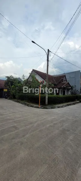 image RUMAH HOOK DI AREA ARCAMANIK BANDUNG (3)