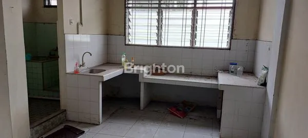 image RUKO DUA PINTU PREMIUM DEKAT MALL (8)