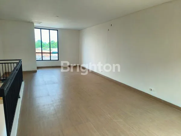 image DISEWAKAN RUKO 2 LANTAI (5)