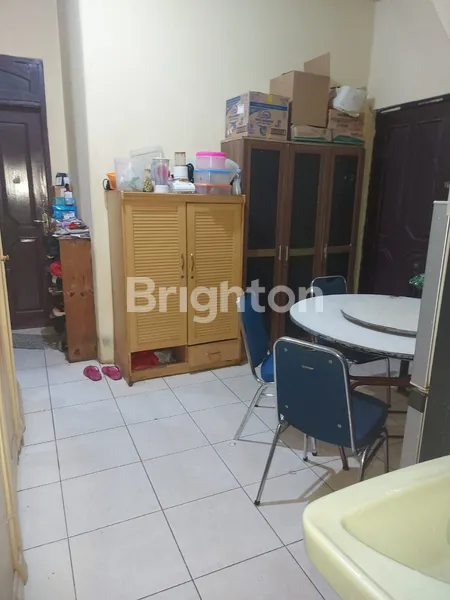 image RUMAH 2 LANTAI LT 135 DI PADEMANGAN, SHM, 3 KT (4)