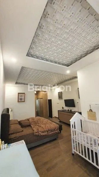 image RUMAH 2 LANTAI FURNISHED DAN SIAP HUNI DI ASTEK BSD SERPONG TANGERANG  (4)