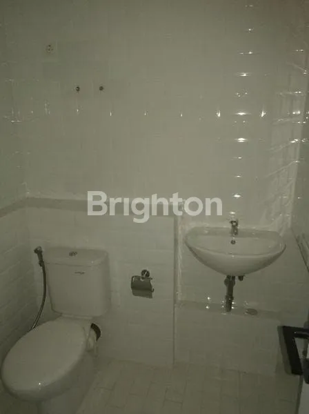 image APARTEMEN BARU KINGLAND AVENUE DI SERPONG UTARA TANGERANG  (8)