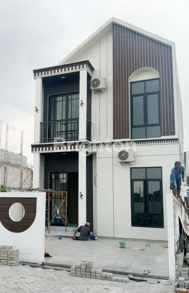 image RUMAH 2 LANTAI SURABAYA  RUNGKUT  MEDOKAN AYU, CIAMIK POOL (1)