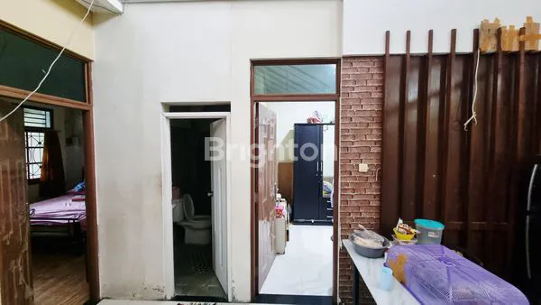 image RUMAH DISEWAKAN DEKAT THE PARK SOLOBARU (3)