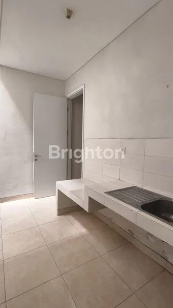 image RUMAH 2 LANTAI CLUSTER HYLAND AT GREENWICH BSD CITY TANGERANG  (5)