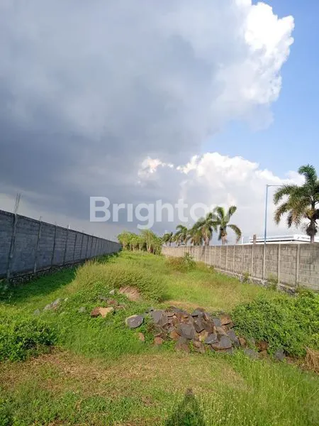 image GUDANG STRATEGIS DI JALAN PANTURA DEKAT TOL PROBOLINGGO TIMUR.\\\\\\\\\\\\\\\\\\\\\\\\\\\\\\\\NRAYA CLARAK  KEC LECES PROBOLINGGO\\\\\\\\\\\\\\\\\\\\\\\\\\\\\\\\NLUAS  TANAH : 3900 M2 (4)