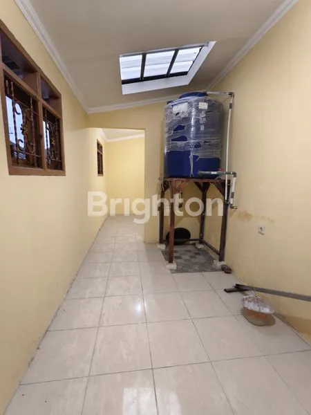 image RUMAH BARU SIAP HUNI DI PINANG GRIYA PERMAI CILEDUG TANGERANG (6)