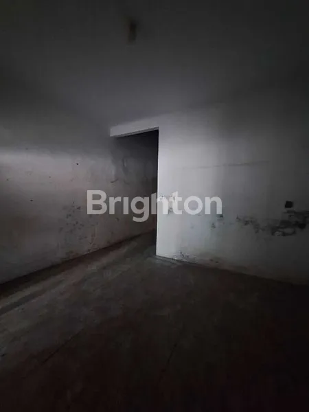 image BANGUNAN HITUNG TANAH COCOK UNTUK DIBANGUN RUKO/OFFICE MINIMALIS (2)