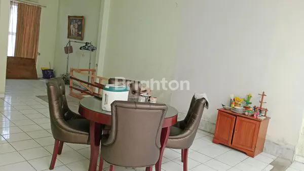 image RUMAH KEMBANGAN JAKARTA BARAT (2)