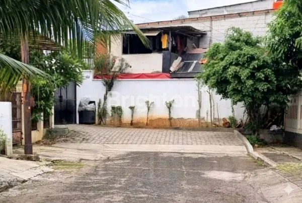 image RUMAH KULDESAK PATRA TOMANG DURI KEPA BANGUNAN MASIH LAYAK DIHUNI  (5)