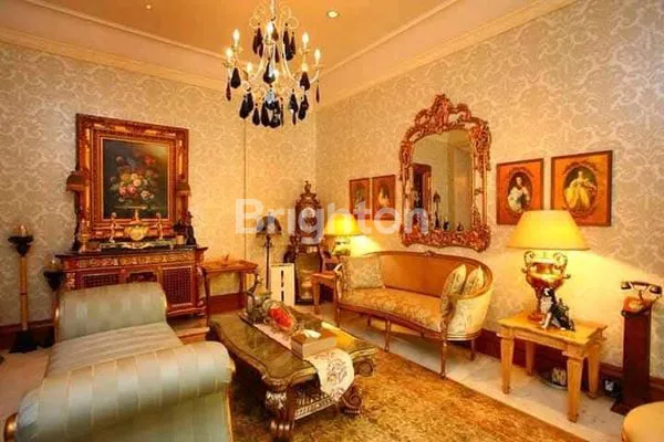image WANT TO SELL RUMAH SUPER MEWAH DI MENTENG   ,JAKARTA PUSAT (3)