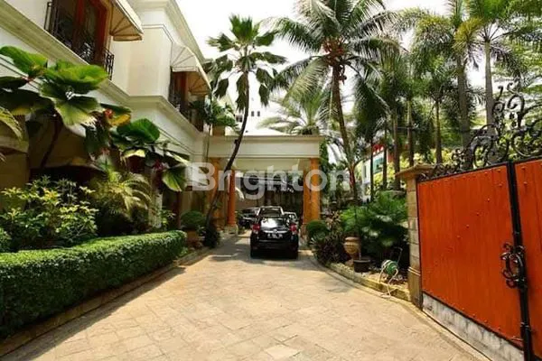 image WANT TO SELL RUMAH SUPER MEWAH DI MENTENG   ,JAKARTA PUSAT (8)