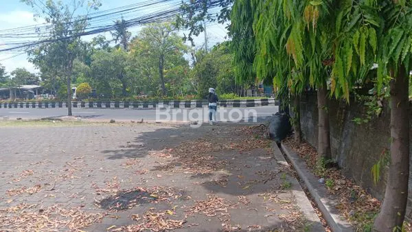 image TANAH LUAS 820M² DI JL. PROF. DR. IDA BAGUS MANTRA (5)