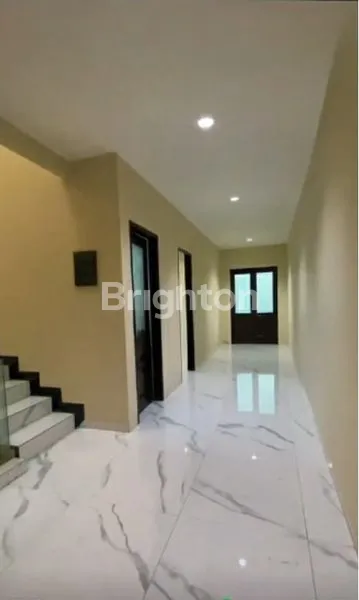 image DIJUAL BRAND NEW RUMAH MEWAH  4 LANTAI DI PANDAWA KELAPA GADING (2)
