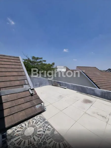 image RUMAH MEWAH 2 LANTAI DI CITRAGRAND TEMBALANG SEMARANG (8)