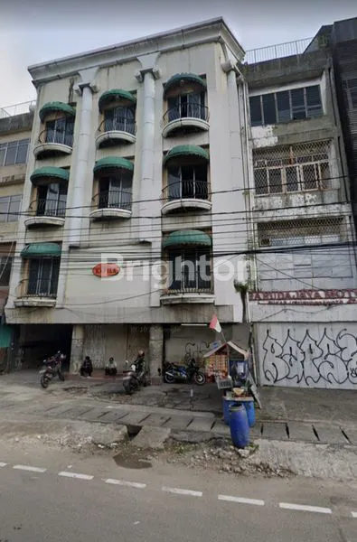 image HOTEL MASIH AKTIF JAKARTA PUSAT (1)