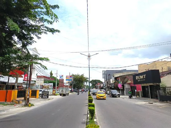 image JUAL / SEWA RUKO BISNIS  RUKO GANDENG BISNIS  JALAN MANSYUR - MEDAN (8)