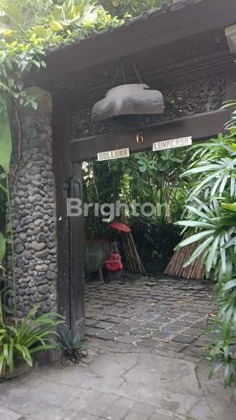 image VILLA DIJUAL DI SEMINYAK BALI (8)