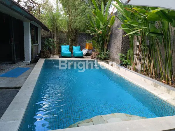 image VILLA DIJUAL DI SEMINYAK BALI (1)
