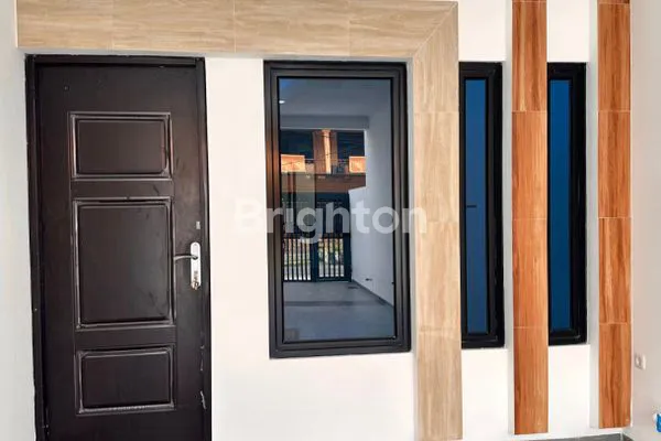 image RUMAH BARU TANJUNG DUREN 3 LANTAI  FULL FURNISH SD AKHIR TH 2025 (3)