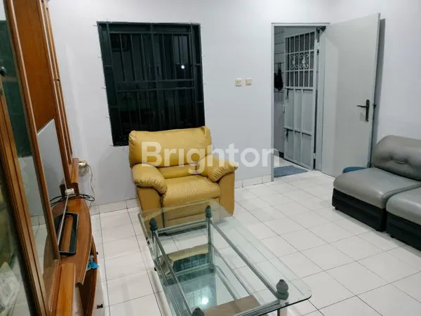 image RUKO DIJUAL – JL. RAYA CENDRAWASIH, CENGKARENG\NLOKASI SUPER STRATEGIS, COCOK UNTUK KLINIK, KANTOR, USAHA KULINER, MINIMARKET, DAN BERBAGAI JENIS BISNIS LAINNYA (5)