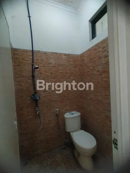 image HUNIAN MODERN DENGAN KUALITAS BANGUNAN BAGUS, DIBAWAH HARGA PASAR, DI PERUMAHAN DE SAXOPHONE JATIMULYO MALANG (7)