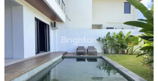 image VILLA BARU DI TUMBAK BAYUH, DEKAT CANGGU (3)