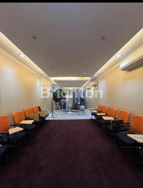 image RUKO FULL FURNISHED 4 LANTAI DI JATIWARINGIN JUNCTION  (5)