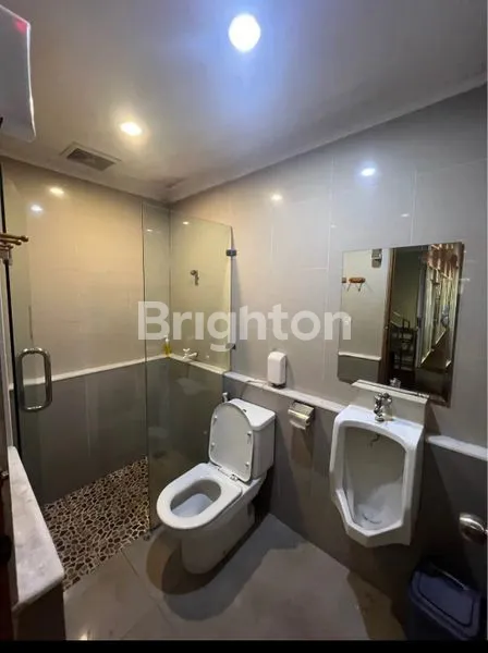 image RUKO FULL FURNISHED 4 LANTAI DI JATIWARINGIN JUNCTION  (6)