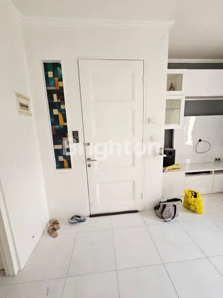 image TOWN HOUSE PERMATA HIJAU LIPPO KARAWACI TANGERANG (6)