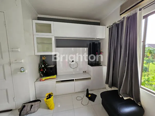 image TOWN HOUSE PERMATA HIJAU LIPPO KARAWACI TANGERANG (1)