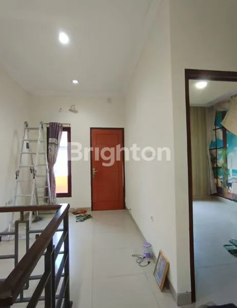 image RUMAH MURAH 2 LANTAI SHM, LT 60M² DEKAT JIS (7)