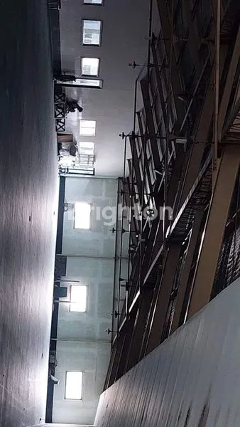 image RUMAH BESAR DI TAMAN SURYA,JAKARTA BARAT (7)