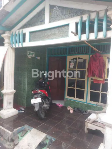 image RUMAH LOKASI STRATEGIS DI KALAN TEGAL SARI SEMARANG (2)