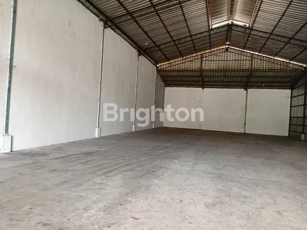 image DISEWAKAN GUDANG INDUSTRI 504M² DI CENGKARENG (2)