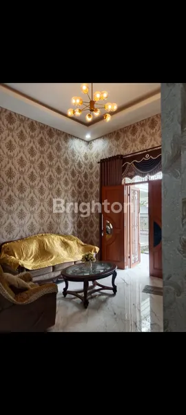 image RUMAH MEWAH 7 KT + KOLAM RENANG, LT 680M² DI MEDAN TUNTUNGAN (3)