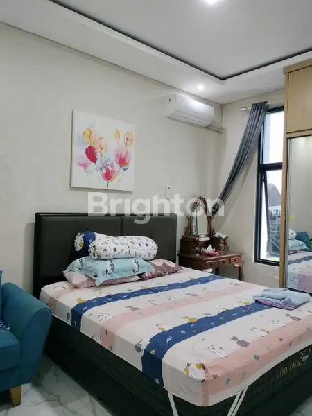 image TURUN HARGA! RUMAH 2 LANTAI MODERN DI CIKEAS CUMA 900 JUTAAN (4)