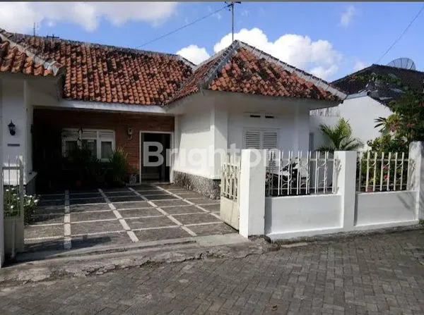 image RUMAH KOLONIAL FURNISH LENGKAP DI TEGALPANGGUNG, DEKAT MALIOBORO (1)