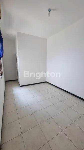 image RUMAH SIAP HUNI 2 LANTAI LEBAK INDAH REGENCY, SURABAYA TIMUR (3)