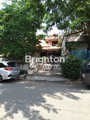 image RUMAH TINGGAL BERIKUT RUMAH KOS LOKASI STRATEGIS DI SEMARANG TIMUR (1)