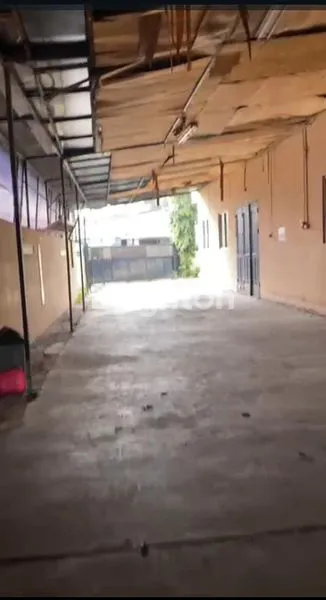 image GUDANG STRATEGIS MERUYA, LT 1500M², 2 LANTAI (1)