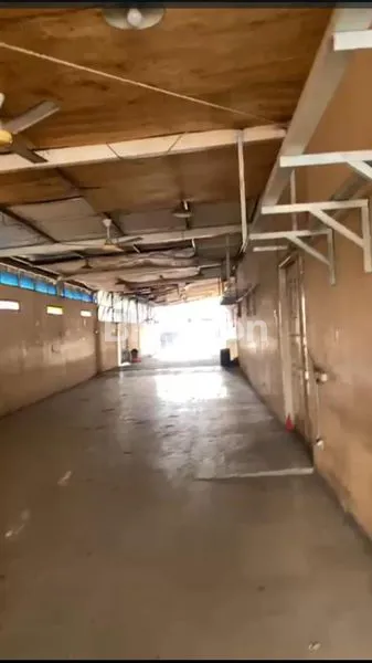 image GUDANG STRATEGIS MERUYA, LT 1500M², 2 LANTAI (2)