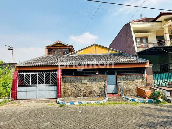 image PONDOK CHANDRA STRATEGIS TERAWAT DEKAT MERR (1)